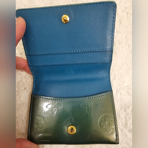 Louis Vuitton Sage Vernis Cardholder - Picture 12 of 15